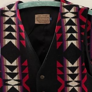 Pendleton WesternWear Southwestern Patterned Vest